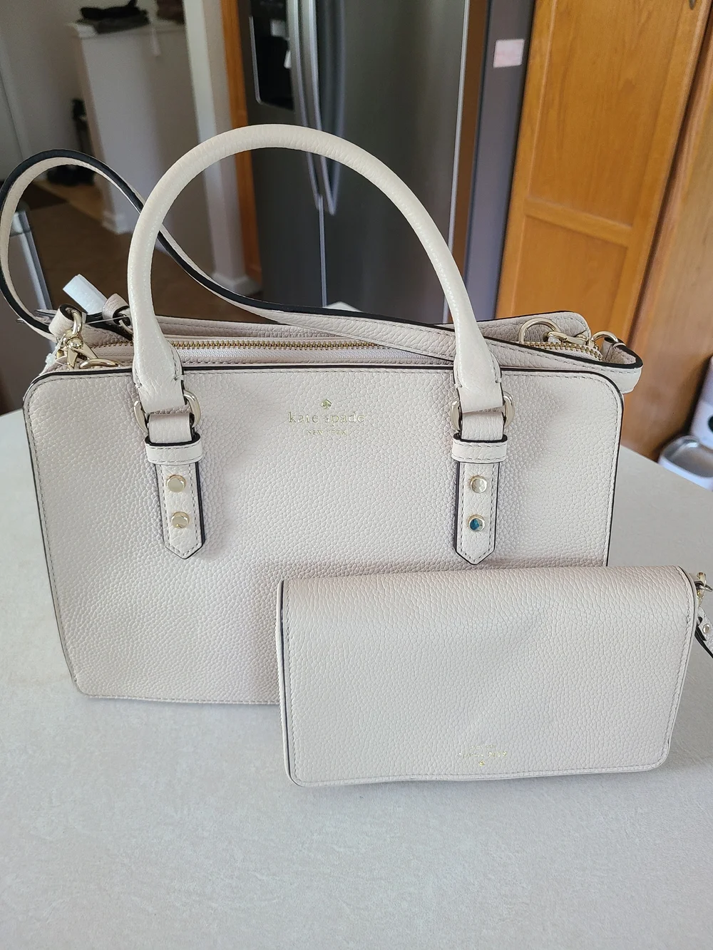 NEW kate spade Beige Pebbled Leather Satchel with Matching Pouch and Cardholder
